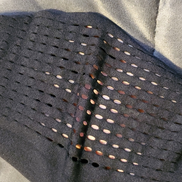 Fabletics leggings - Picture 3 of 3
